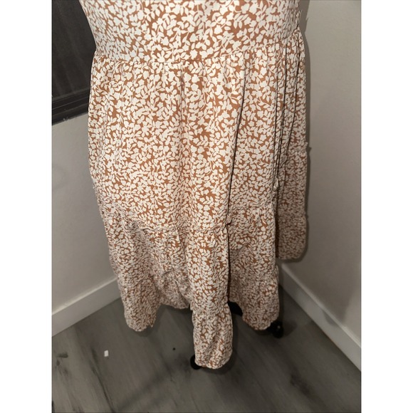 Petal+pump Floral Ruffled Midi Dress Size 8 V-neck Button Front Sleeve Less‎ - Picture 8 of 11